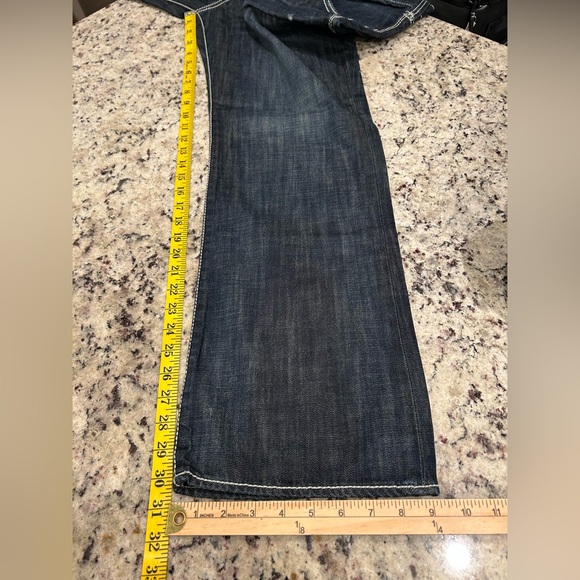 Rock & Republic blue jeans.  Size 36 x 30. - Picture 2 of 8